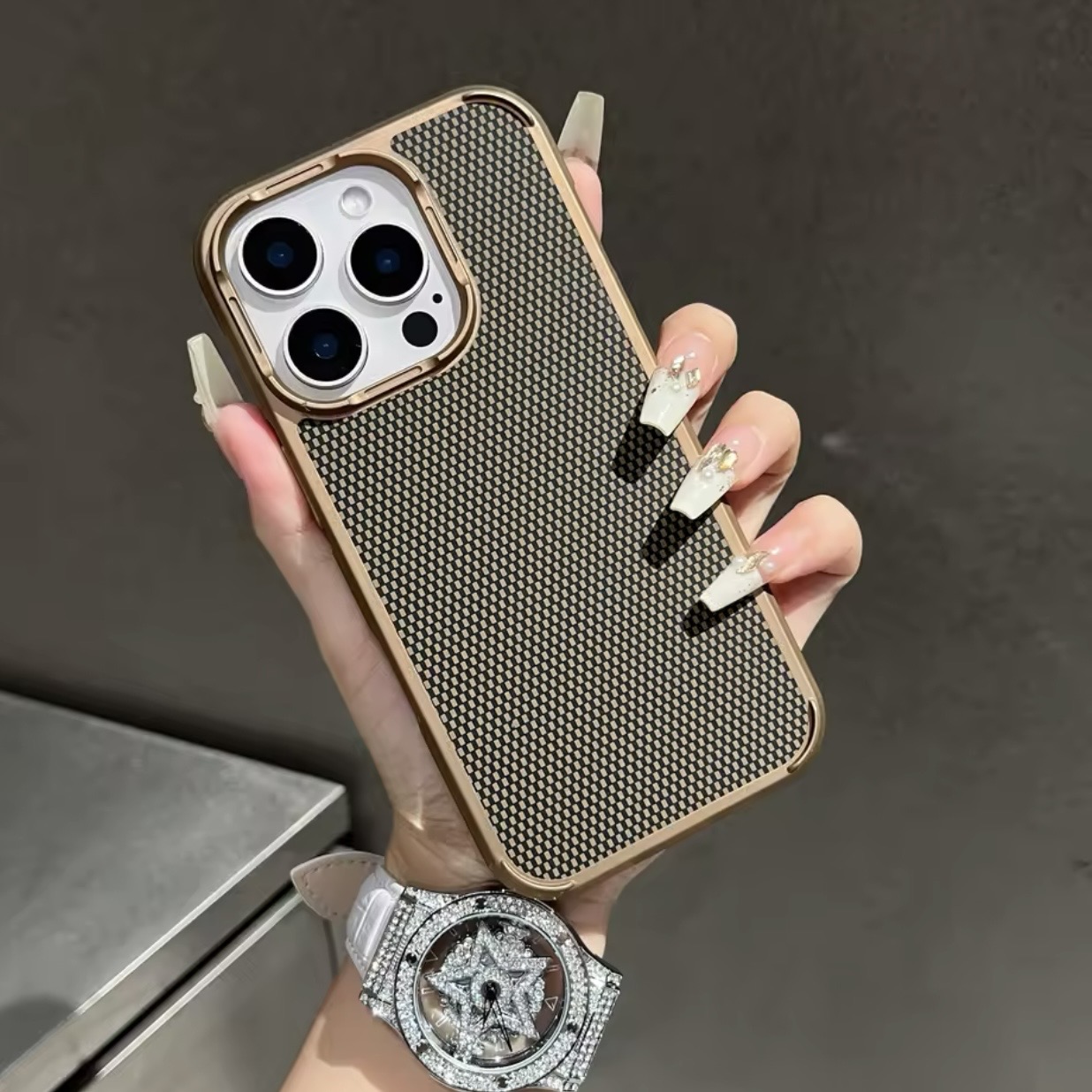 iPhone 16 Series Fashion Case - Image 2